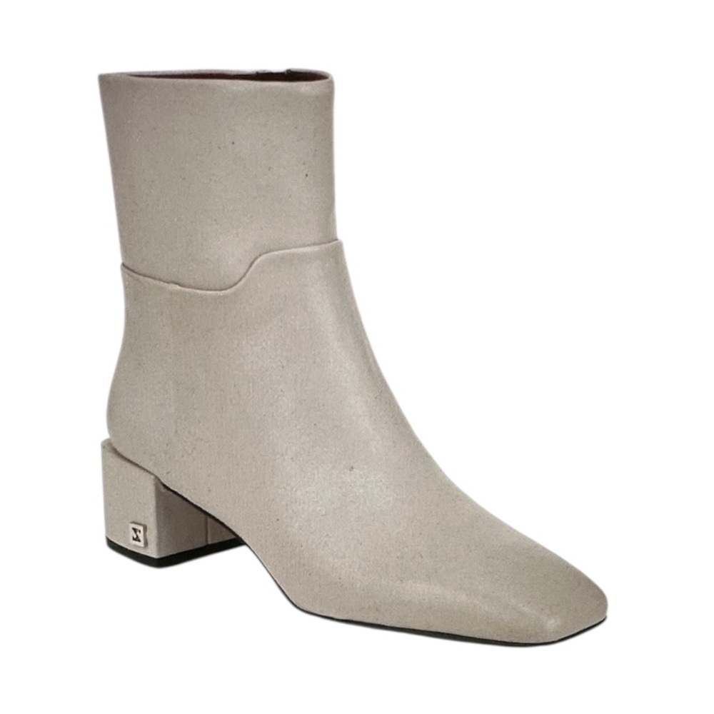 NEW SARTO FRANCO SARTO Flexa Fabiene Bootie in Taupe Gray Buttery Leather Size 7